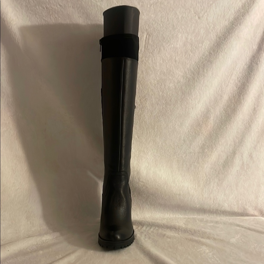 Elegant Black Knee-High Women's Boots - Picture 6 of 9